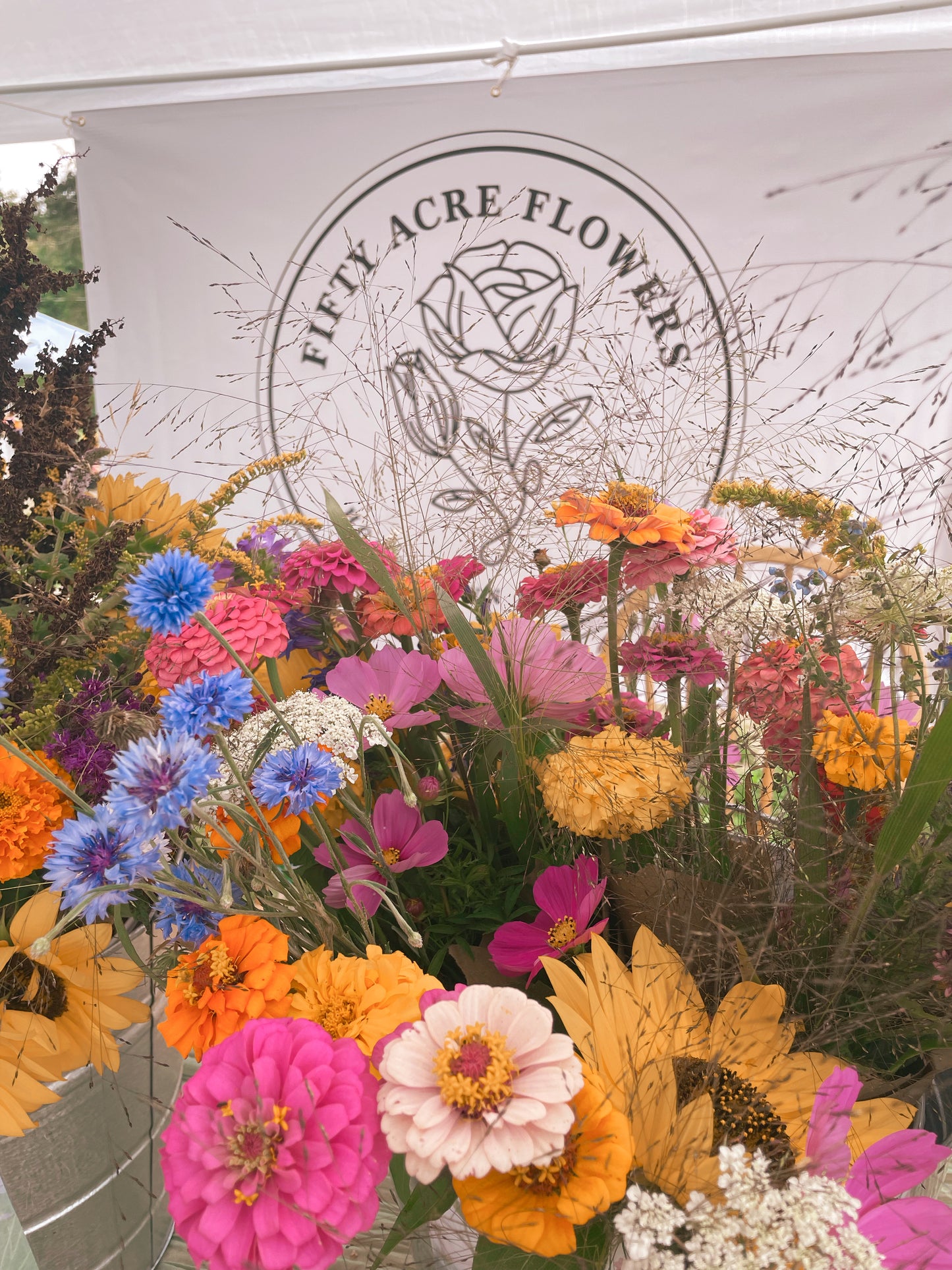 Rent our Bouquet Bar